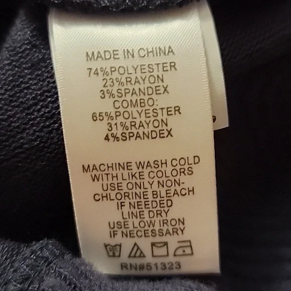 1. STATE Lunar Navy Asymmestrical Hem Sweater NWT SIZE SMALL - Picture 7 of 7